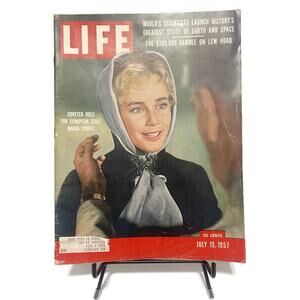 Life Magazine July 15 1957 Scientists Launch Study of Earth & Space